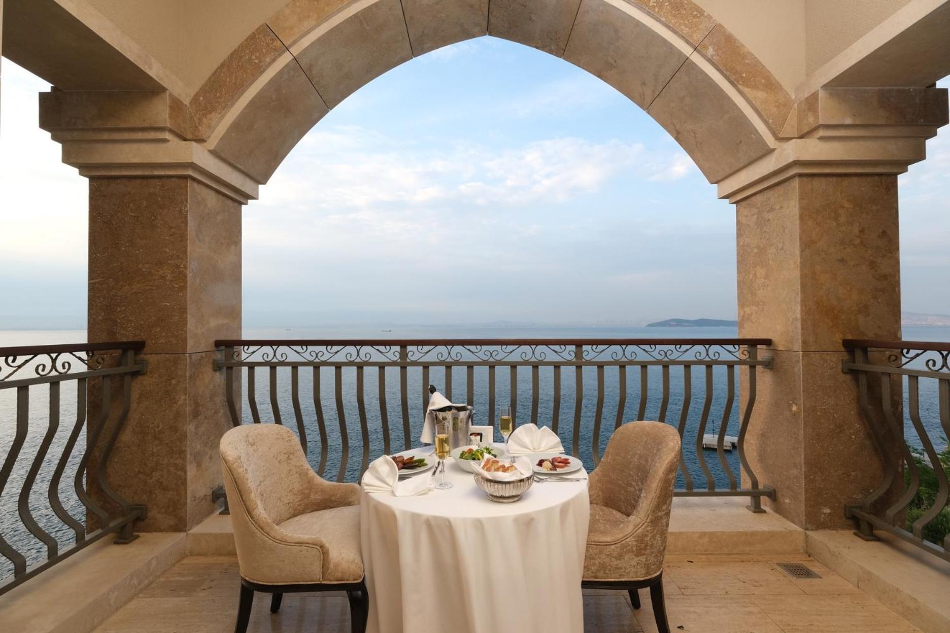 Burgazada Birun Ada Hotel מראה חיצוני תמונה